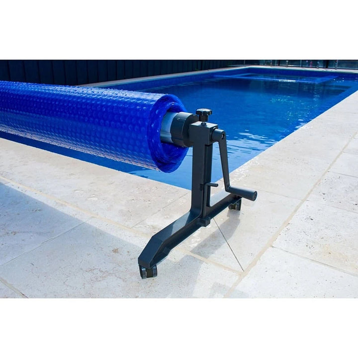 Henden Mobile Pool Roller – Black